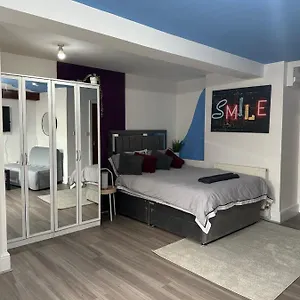 Apartment Modern Studio Close To Leeds Centre, Leeds (West Yorkshire)